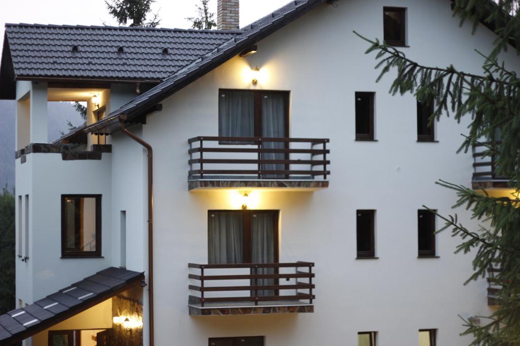 מלון Colibiţa Casa Laur Cu Plaja Privata מראה חיצוני תמונה